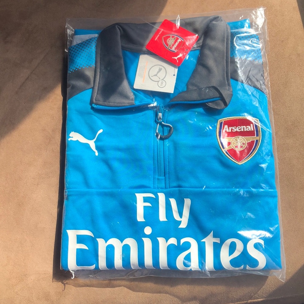 Puma  sweatshirt